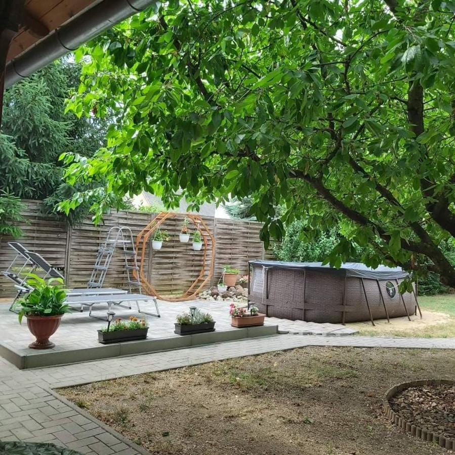 Melinda Nyaralohaz Appartement Balatonkenese Buitenkant foto