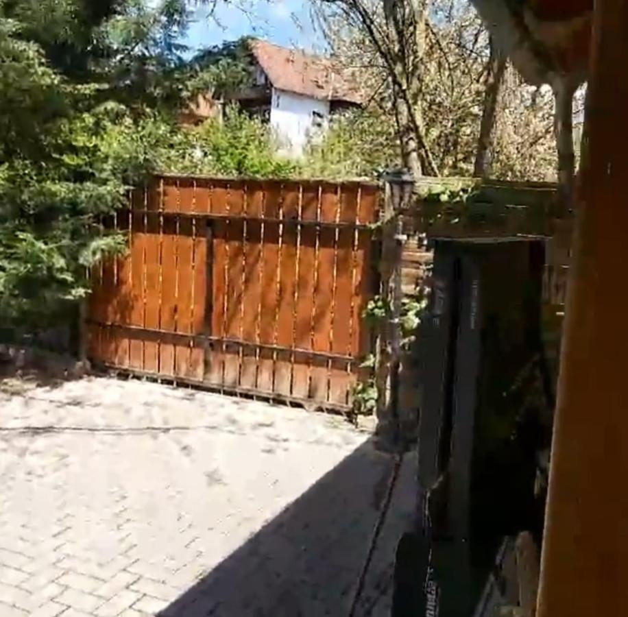 Melinda Nyaralohaz Appartement Balatonkenese Buitenkant foto