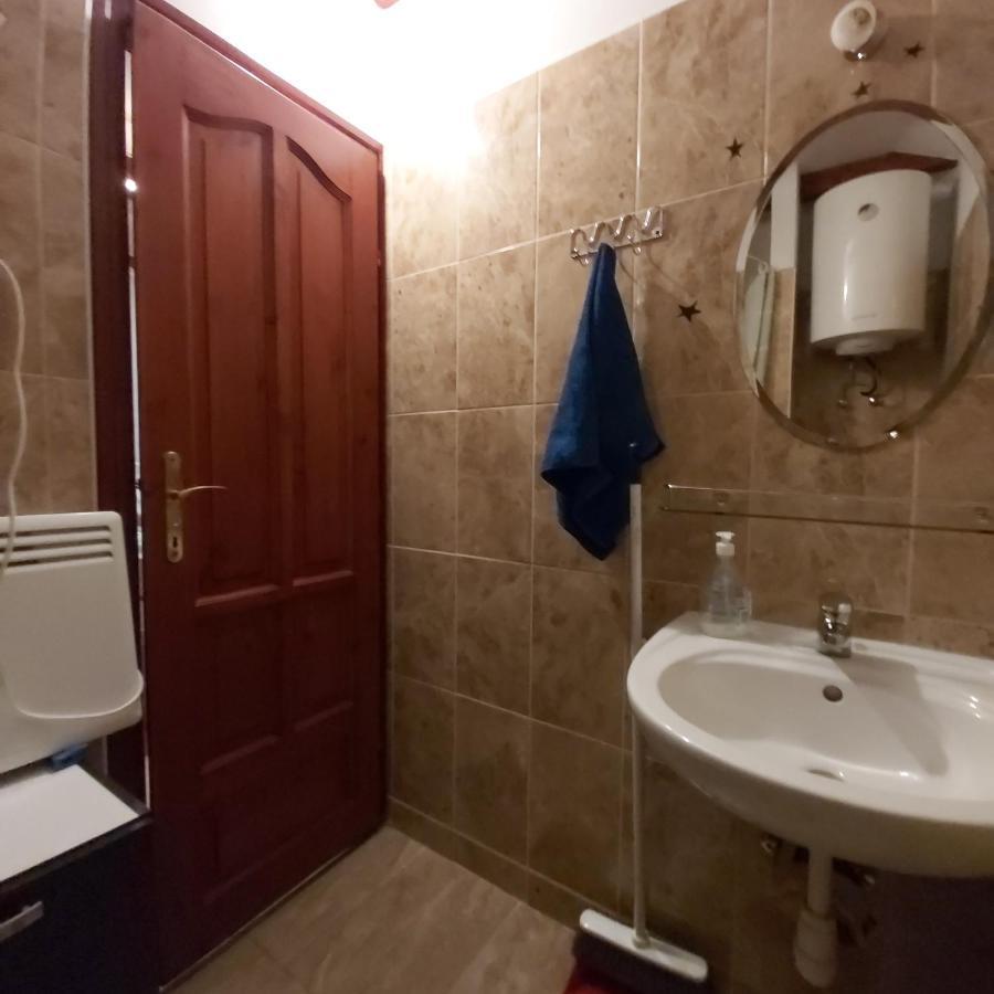 Melinda Nyaralohaz Appartement Balatonkenese Buitenkant foto